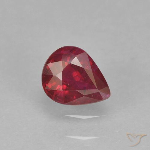 0.35ct 자연스러운 딥 크림슨 루비, 배 모양, VS-SI