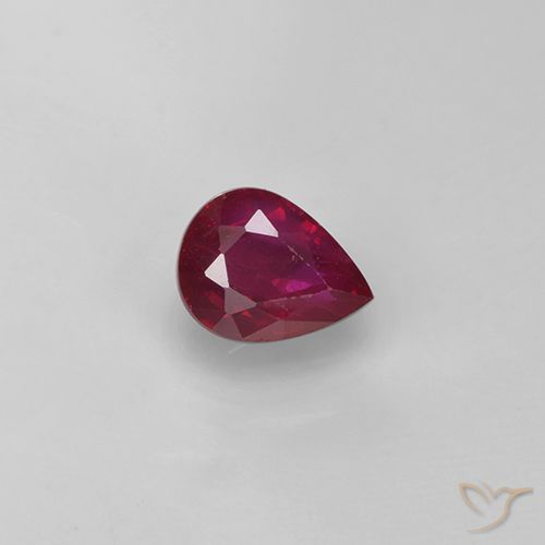 0.38ct 자연스러운 커런트 레드 루비, 배 모양, VS-SI