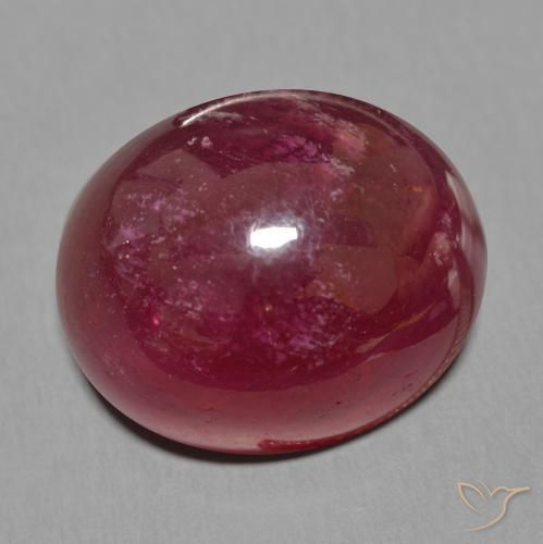 27.79ct 자연스러운 딥 레드 루비, 타원형, 투명한