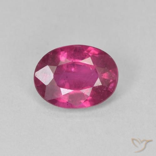 1.42ct 자연스러운 분홍빛이 도는 보라색 루비, 타원형, VS