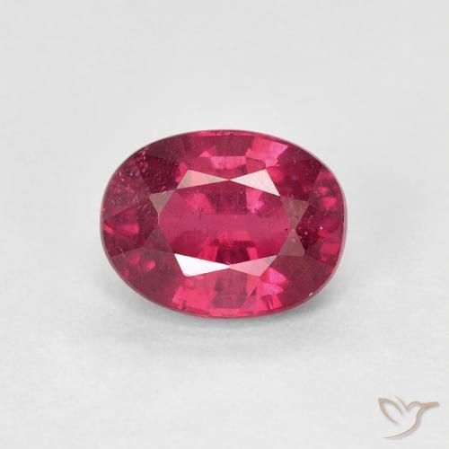 1.81ct 자연스러운 Medium Dark-Red 루비, 타원형, VS
