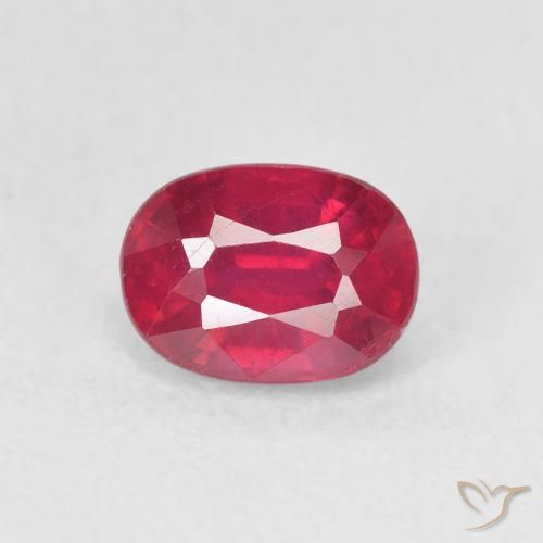 1.38ct 자연스러운 미디엄 레드 루비, 타원형, VS