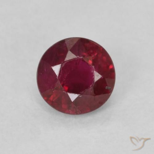 0.28ct 자연스러운 다크 레드 루비, 둥근, SI