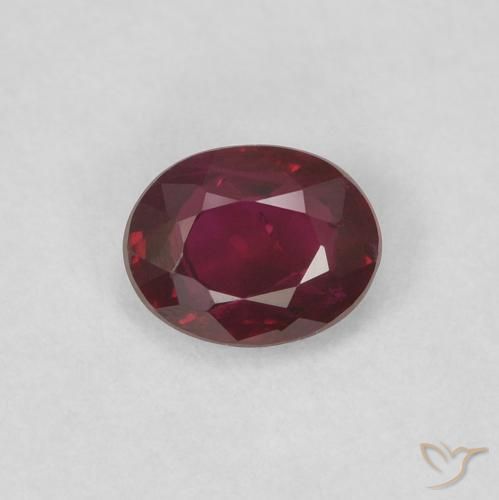 0.39ct 자연스러운 딥 레드 루비, 타원형, VS