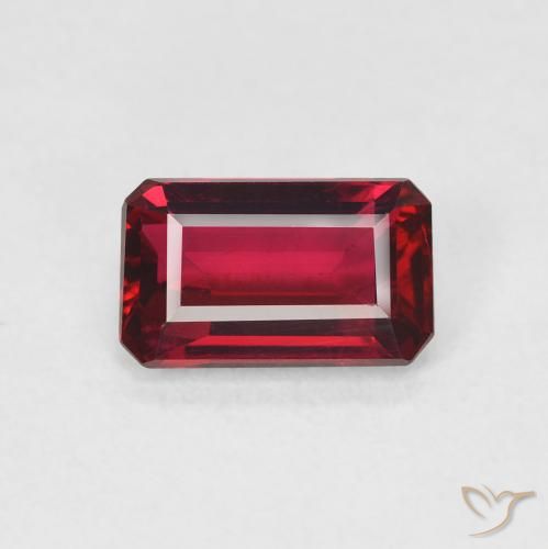 1.57ct 자연스러운 인텐스 레드 루비, 에메랄드 컷, VVS-VS