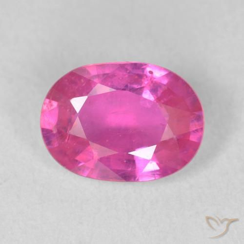1.50ct 자연스러운 핫 핑크 루비, 타원형, VS