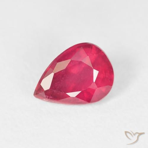 1.04ct 자연스러운 딥 크림슨 루비, 배 모양, VS-SI