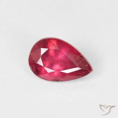 0.71ct 자연스러운 딥 크림슨 루비, 배 모양, VS-SI