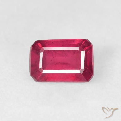 0.98ct 자연스러운 미디엄 레드 루비, 에메랄드 컷, VS