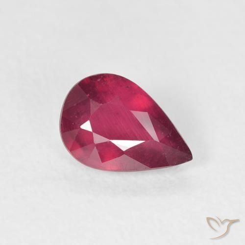 0.97ct 자연스러운 딥 레드 핑크 루비, 배 모양, VS-SI