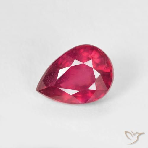 1.06ct 자연스러운 딥 크림슨 루비, 배 모양, VS-SI