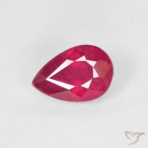 0.79ct 자연스러운 딥 크림슨 루비, 배 모양, VS-SI