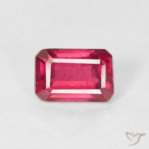 0.90ct 자연스러운 분홍빛이 도는 빨강 루비, 에메랄드 컷, VS