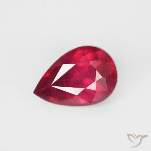 0.74ct 자연스러운 미디엄 레드 루비, 배 모양, VS-SI