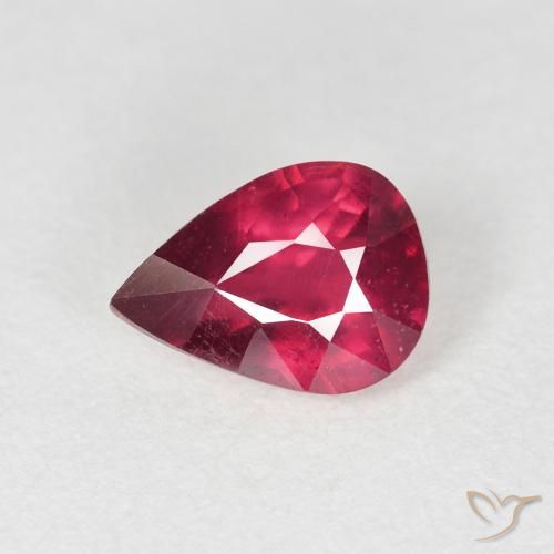 1.50ct 자연스러운 미디엄 레드 루비, 배 모양, VS-SI