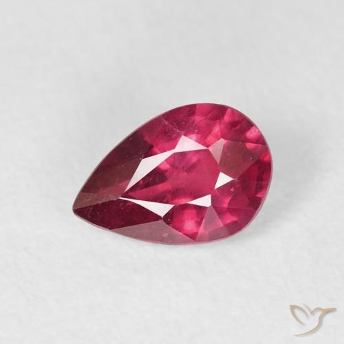 0.94ct 자연스러운 피처럼 붉은 루비, 배 모양, VS-SI