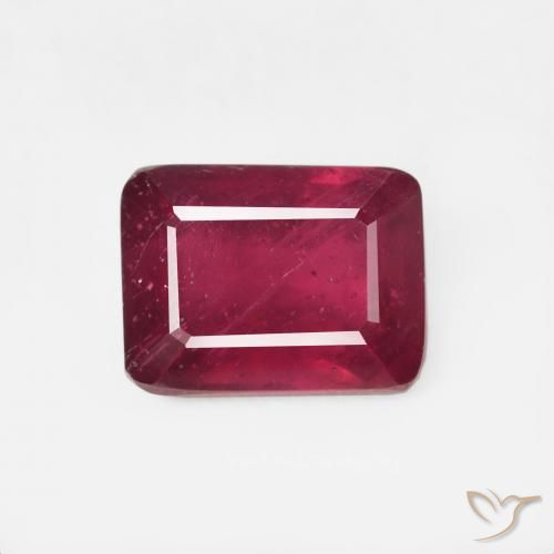 2.82ct 자연스러운 피처럼 붉은 루비, 에메랄드 컷, VS