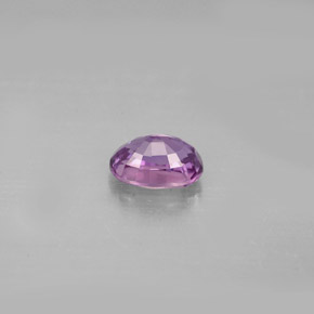 0.77캐럿 천연 바이올렛 사파이어, 타원형 컷, 6.1×4.3 mm, VVS-VS