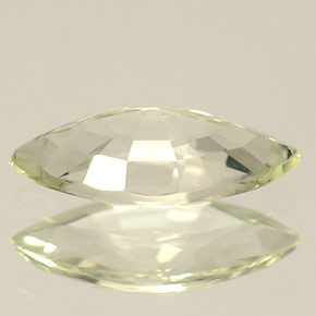 0.79캐럿 천연 라이트 그린 사파이어, 마퀴즈, 9×4.5 mm, VVS-VS