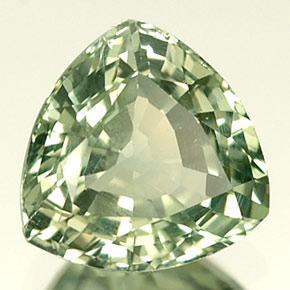 1.04캐럿 천연 그린 사파이어, 트릴리언, 6.1×5.9 mm, VS