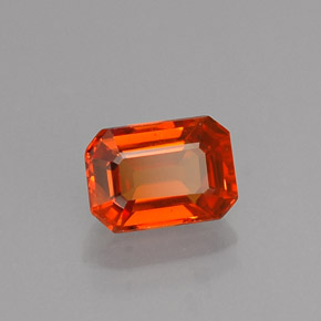 0.77캐럿 천연 붉은빛 오렌지 사파이어, 에메랄드 컷, 5.8×4.1 mm, VS