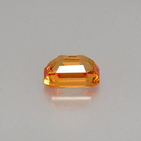 0.83캐럿 천연 골든 옐로우 사파이어, 에메랄드 컷, 6×4.2 mm, VS