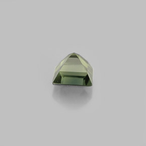 0.71캐럿 천연 노란빛 그린 사파이어, 스퀘어, 4.6×4.6 mm, VS