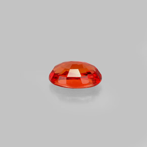 0.68캐럿 천연 붉은빛 오렌지 사파이어, 타원형 컷, 6.1×4.1 mm, VVS