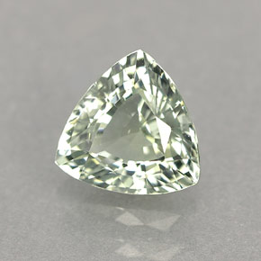 1.06캐럿 천연 라이트 그린 사파이어, 트릴리언, 6.2×6.2 mm, VVS