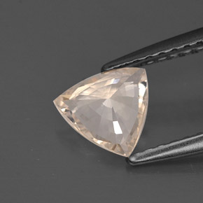 0.69캐럿 천연 라이트 오렌지 사파이어, 트릴리언, 6.2×6.1 mm, VVS