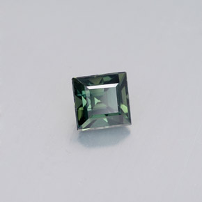 0.63캐럿 천연 푸르스름한 그린 사파이어, 스퀘어, 4.4×4.3 mm, VVS