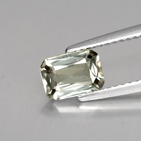 1.12캐럿 천연 라이트 그린 사파이어, 에메랄드 컷, 7.2×5.1 mm, VVS-VS