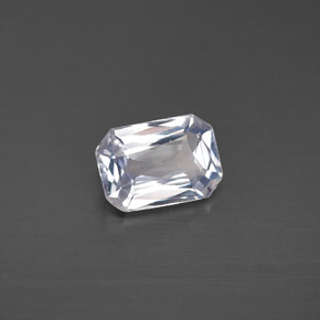 0.98캐럿 천연 라이트 바이올렛 화이트 사파이어, 에메랄드 컷, 6.9×4.8 mm, VVS