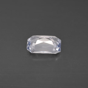0.98캐럿 천연 라이트 바이올렛 화이트 사파이어, 에메랄드 컷, 6.9×4.8 mm, VVS