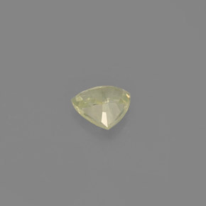 0.68캐럿 천연 노란빛 그린 사파이어, 트릴리언, 5.5×5.5 mm, VVS-VS