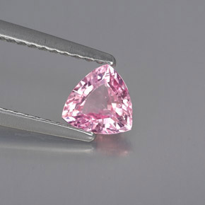 0.64캐럿 천연 핑크 사파이어, 트릴리언, 5.5×5.5 mm, VS