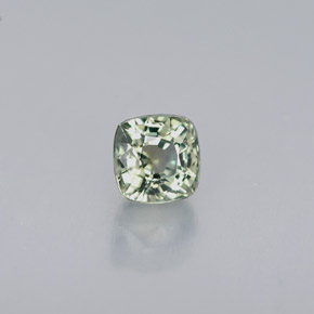 0.64캐럿 천연 그린 사파이어, 쿠션 컷, 4.4×4.3 mm, VVS