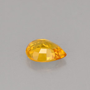 0.70캐럿 천연 옐로우 오렌지 사파이어, 배 모양, 6.2×5 mm, VS