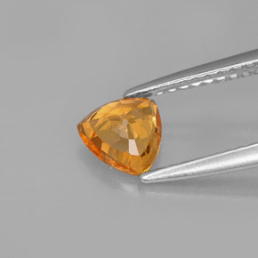 0.88캐럿 천연 오렌지 사파이어, 트릴리언, 5.7×5.7 mm, VS