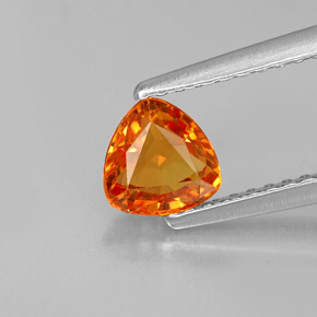0.84캐럿 천연 만다린 오렌지 사파이어, 트릴리언, 5.5×5.5 mm, VVS-VS
