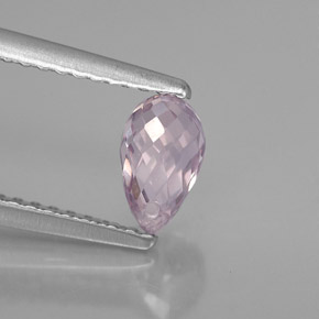 0.91캐럿 천연 라이트 바이올렛 사파이어, 브리올레트, 6.6×4.1 mm, VVS