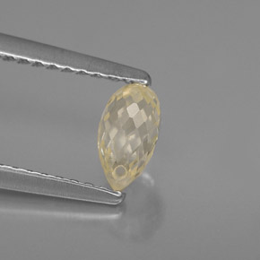 0.79캐럿 천연 골든 옐로우 사파이어, 브리올레트, 6.3×3.9 mm, VVS-VS