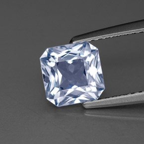 1.82캐럿 천연 라이트 바이올렛 블루 사파이어, 에메랄드 컷, 6.8×6.8 mm, VVS