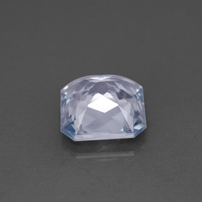 1.82캐럿 천연 라이트 바이올렛 블루 사파이어, 에메랄드 컷, 6.8×6.8 mm, VVS