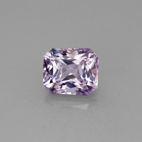 1.86캐럿 천연 라이트 바이올렛 사파이어, 에메랄드 컷, 6.9×5.9 mm, VVS