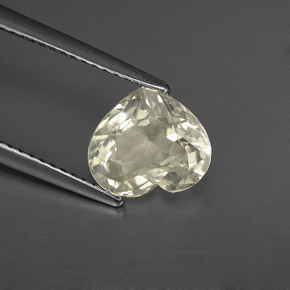 2.41캐럿 천연 거의 무색 사파이어, 하트 모양, 8.8×7.7 mm, VS