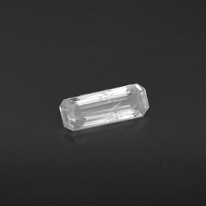 0.55캐럿 천연 화이트 사파이어, 에메랄드 컷, 7.8×2.9 mm, VS