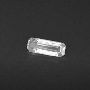 0.55캐럿 천연 화이트 사파이어, 에메랄드 컷, 7.8×2.9 mm, VS