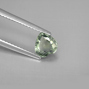 0.90캐럿 천연 그린 사파이어, 하트 모양, 6.1×5.9 mm, VVS-VS