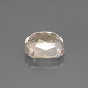 1.74캐럿 천연 라이트 골든 사파이어, 에메랄드 컷, 6.8×6.2 mm, VS